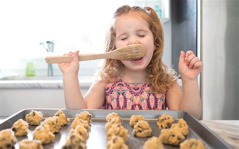 How do you make cookies step by step?